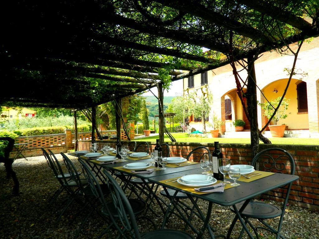 Agriturismo Raccianello San Gimignano Exterior photo