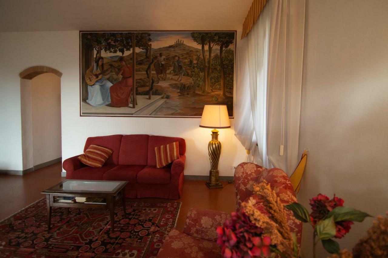 Agriturismo Raccianello San Gimignano Exterior photo