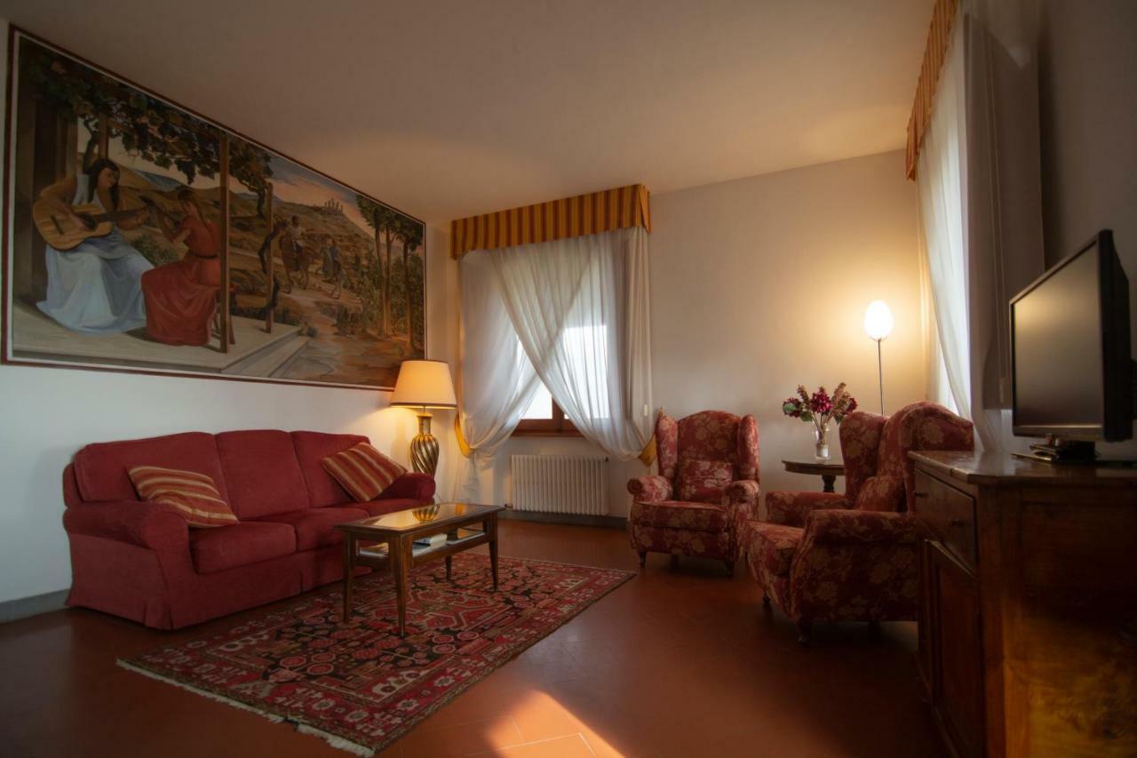 Agriturismo Raccianello San Gimignano Exterior photo