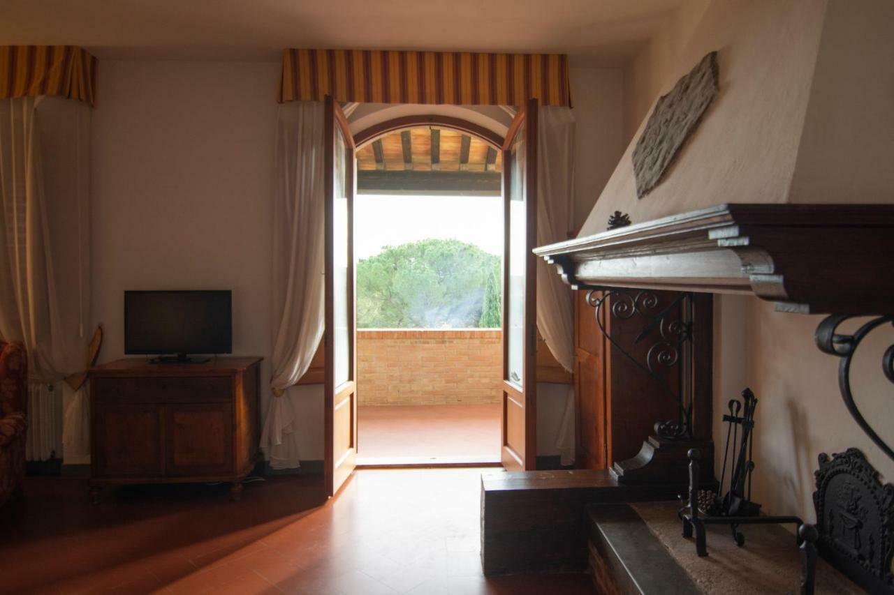 Agriturismo Raccianello San Gimignano Exterior photo